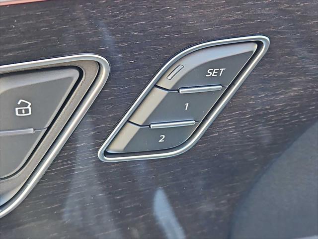 2026 Audi Q8 Premium Plus 55 TFSI quattro Tiptronic