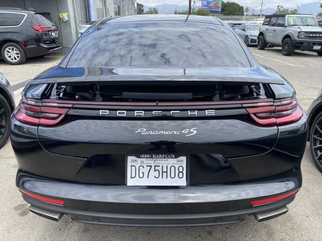 2018 Porsche Panamera 4