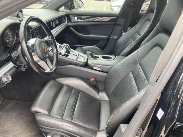 2018 Porsche Panamera 4