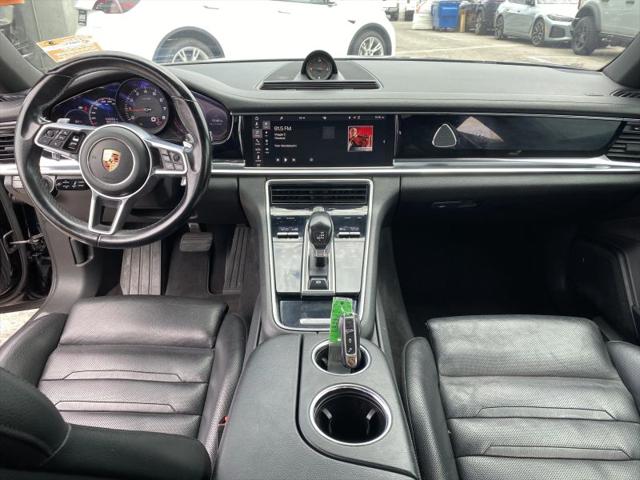 2018 Porsche Panamera 4