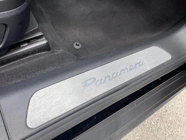 2018 Porsche Panamera 4