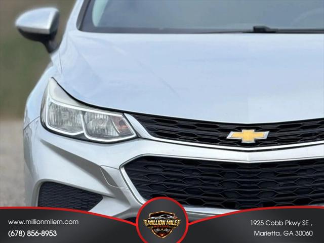 2018 Chevrolet Cruze LS Auto