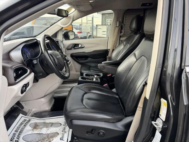 2020 Chrysler Pacifica Touring L