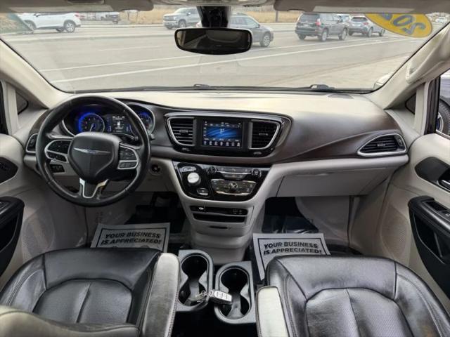 2020 Chrysler Pacifica Touring L