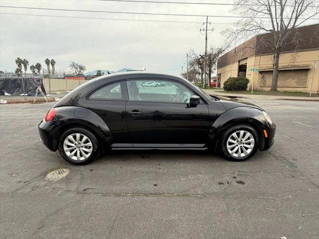 2014 Volkswagen Beetle 2.5L Entry