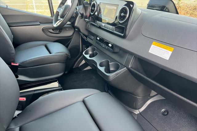 2026 Mercedes-Benz Sprinter 2500 Cargo 144 WB