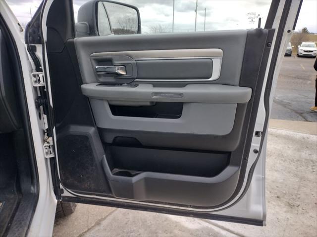 2019 Ram 1500 Classic SLT