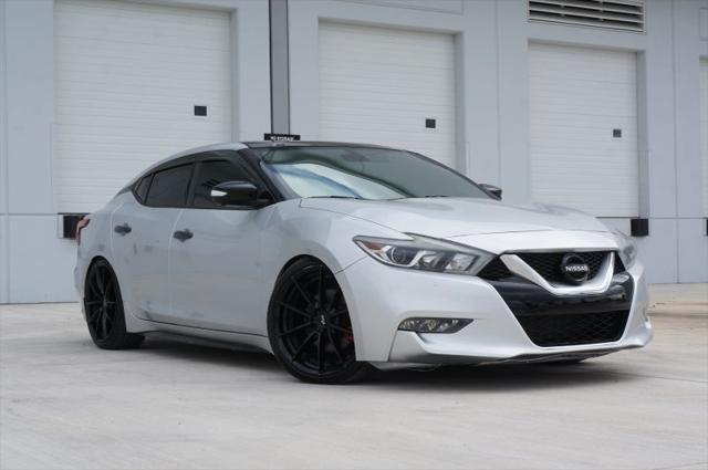 2017 Nissan Maxima 3.5 Platinum for sale in Opa Locka, FL