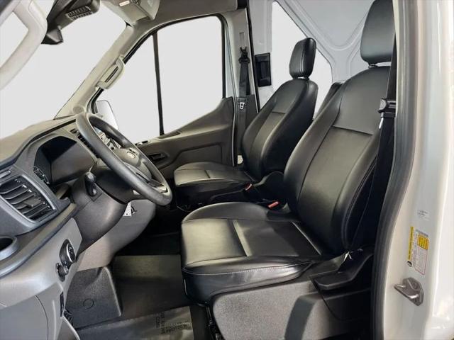 2025 Ford Transit Cargo Van Medium Roof w/LWB