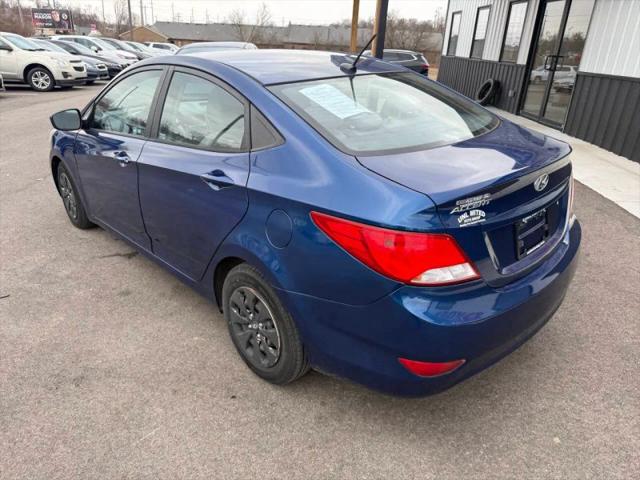 2016 Hyundai Accent SE