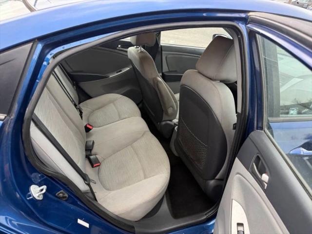 2016 Hyundai Accent SE