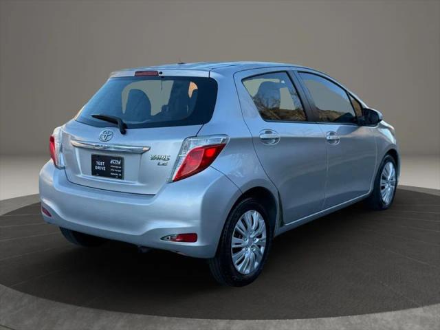 2013 Toyota Yaris LE