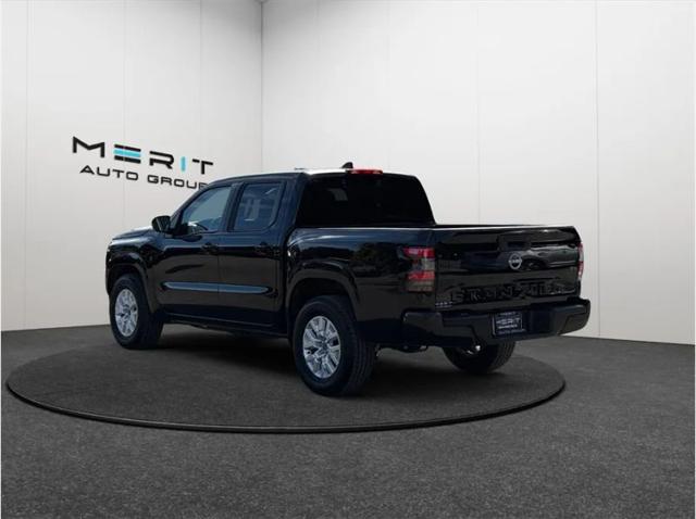 2022 Nissan Frontier Crew Cab SV 4x2