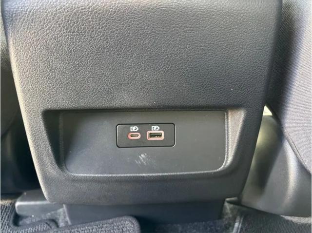 2022 Nissan Frontier Crew Cab SV 4x2