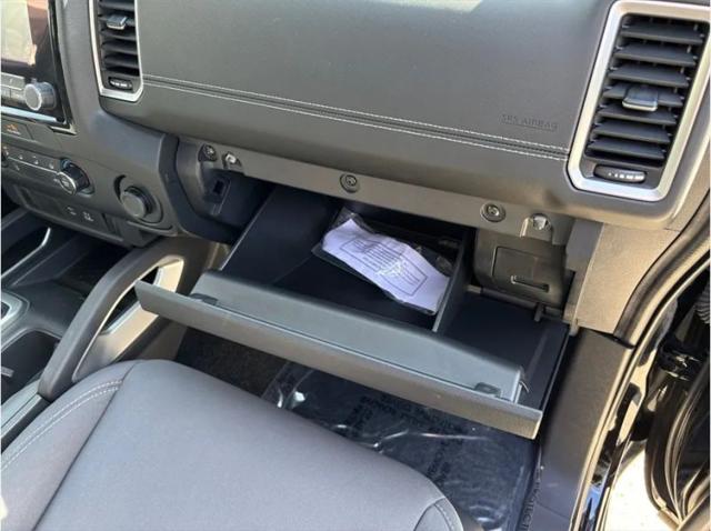 2022 Nissan Frontier Crew Cab SV 4x2