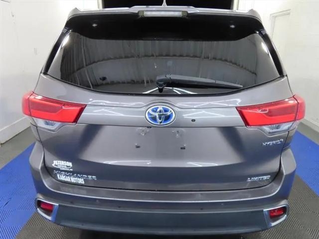 2017 Toyota Highlander Hybrid Limited Platinum
