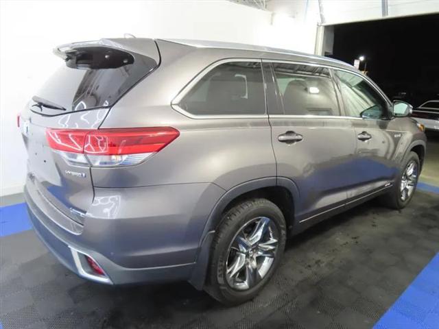 2017 Toyota Highlander Hybrid Limited Platinum