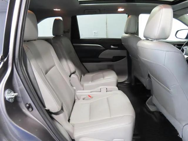 2017 Toyota Highlander Hybrid Limited Platinum