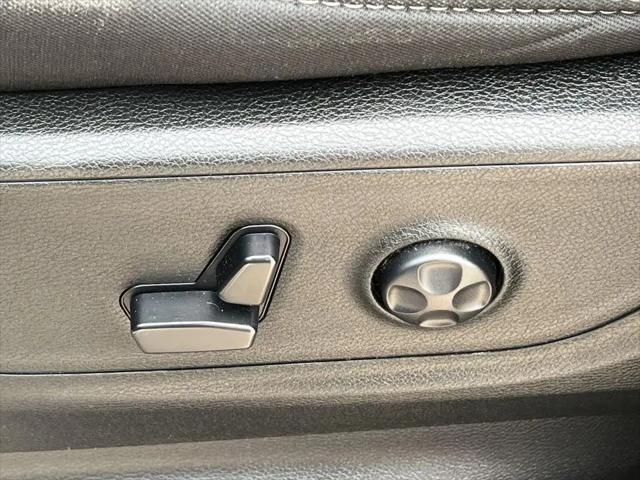 2020 Ram 1500 Big Horn Crew Cab 4x4 5'7" Box