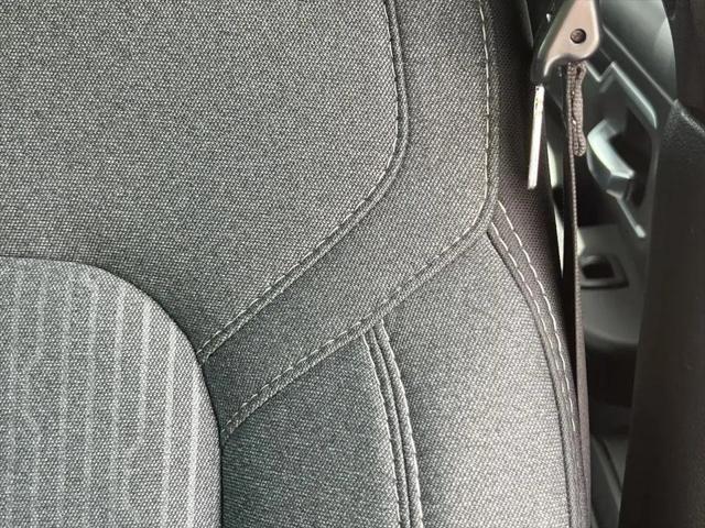 2020 Ram 1500 Big Horn Crew Cab 4x4 5'7" Box