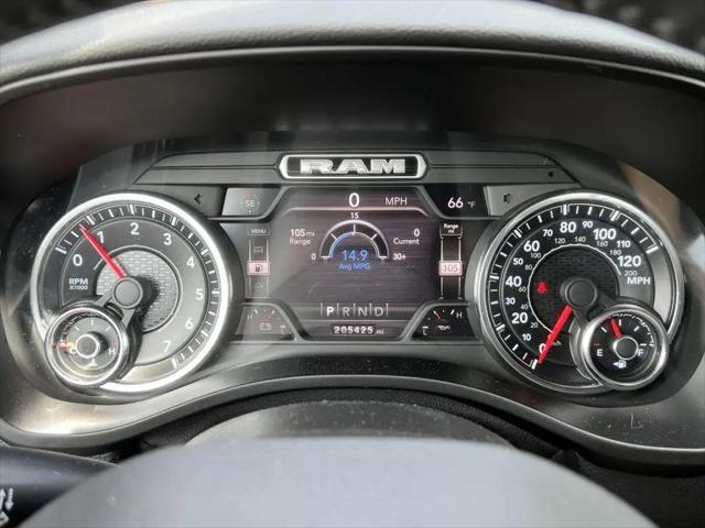 2020 Ram 1500 Big Horn Crew Cab 4x4 5'7" Box