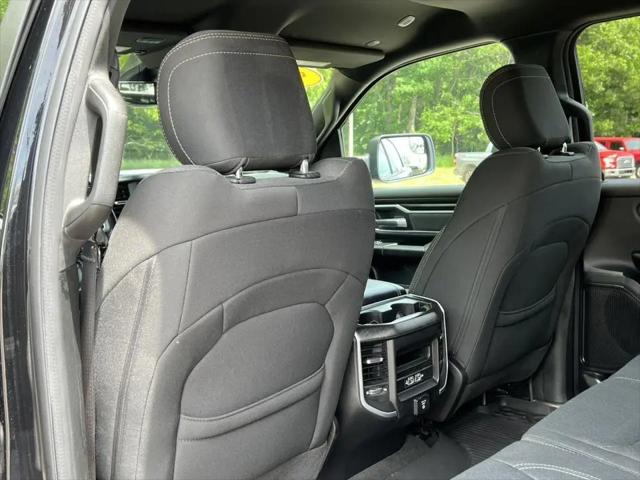 2020 Ram 1500 Big Horn Crew Cab 4x4 5'7" Box