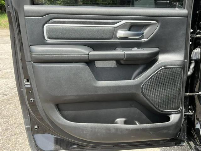 2020 Ram 1500 Big Horn Crew Cab 4x4 5'7" Box