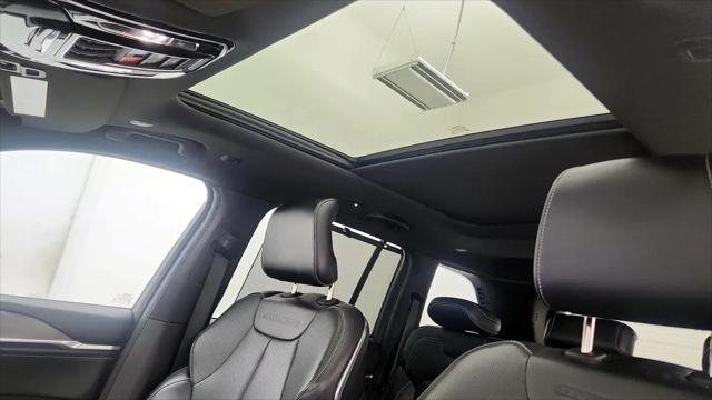 2022 Jeep Grand Cherokee Overland 4x4