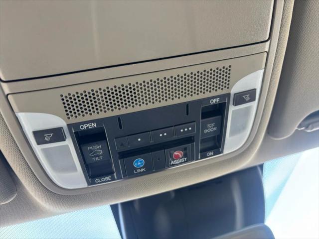 2017 Acura MDX w/Technology Package