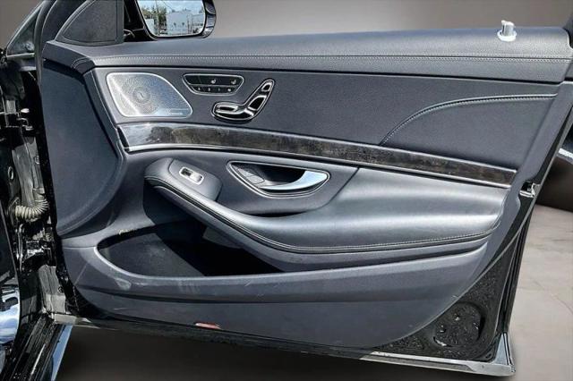 2020 Mercedes-Benz S 560 4MATIC