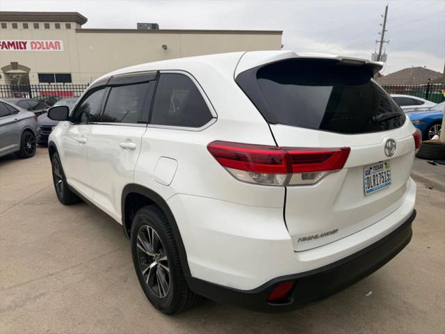 2019 Toyota Highlander LE