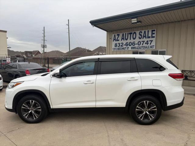 2019 Toyota Highlander LE