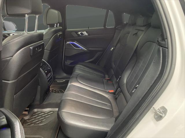 2022 BMW X6 xDrive40i