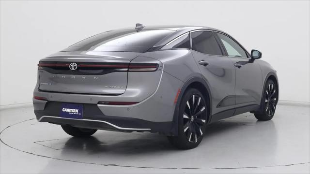 2024 Toyota Crown Platinum