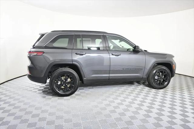 2026 Jeep Grand Cherokee Altitude 4x4