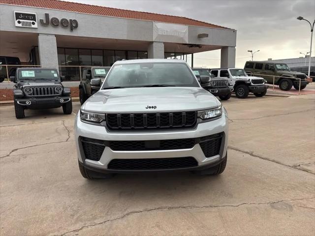 2026 Jeep Grand Cherokee Altitude 4x4
