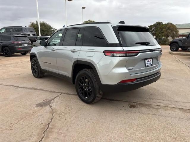 2026 Jeep Grand Cherokee Altitude 4x4
