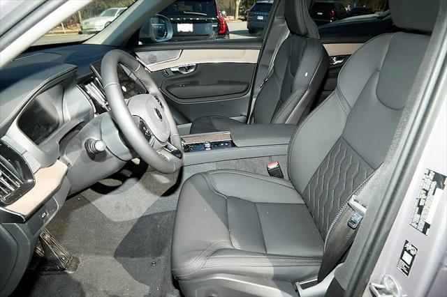 2026 Volvo XC90 Plus, B6 AWD Gas (mild hybrid), Gasoline, Bright, 7 Seats