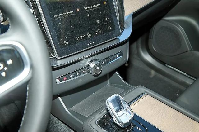 2026 Volvo XC90 Plus, B6 AWD Gas (mild hybrid), Gasoline, Bright, 7 Seats