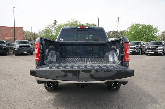 2026 Ram 1500 Lone Star Crew Cab 4x4 5'7" Box