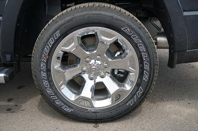 2026 Ram 1500 Lone Star Crew Cab 4x4 5'7" Box