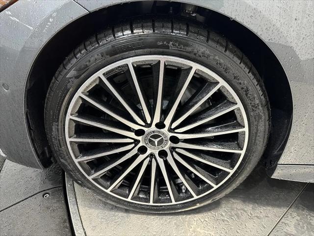 2026 Mercedes-Benz C-CLASS C 300 C 300