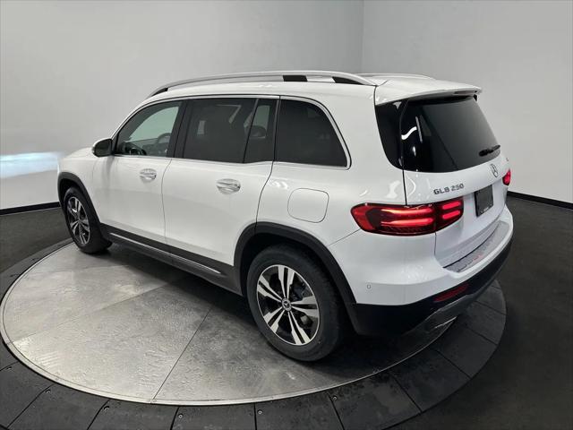 2026 Mercedes-Benz GLB 4MATIC