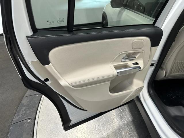 2026 Mercedes-Benz GLB 4MATIC