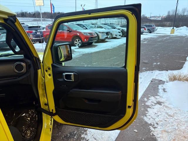 2023 Jeep Wrangler 4-Door Sahara