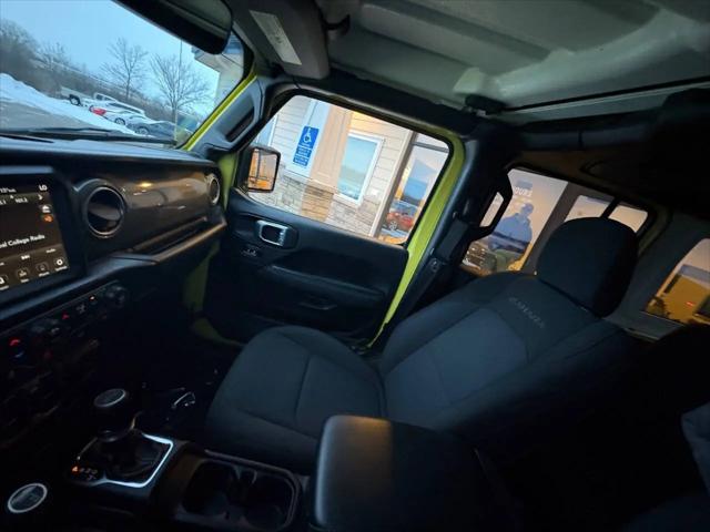 2023 Jeep Wrangler 4-Door Sahara