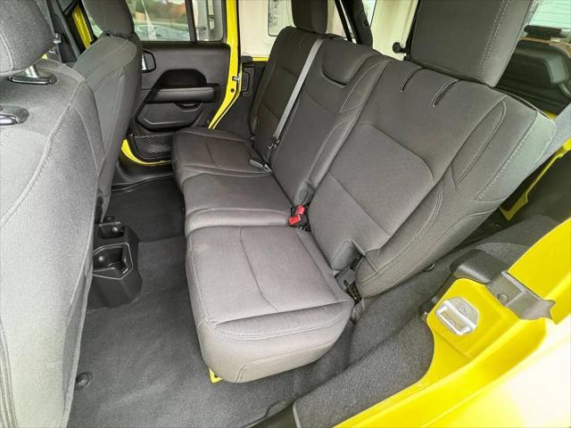 2023 Jeep Wrangler 4-Door Sahara
