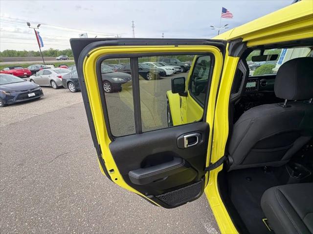 2023 Jeep Wrangler 4-Door Sahara