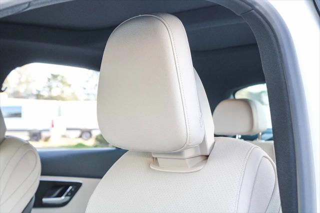 2026 Mercedes-Benz C-CLASS C 300 C 300