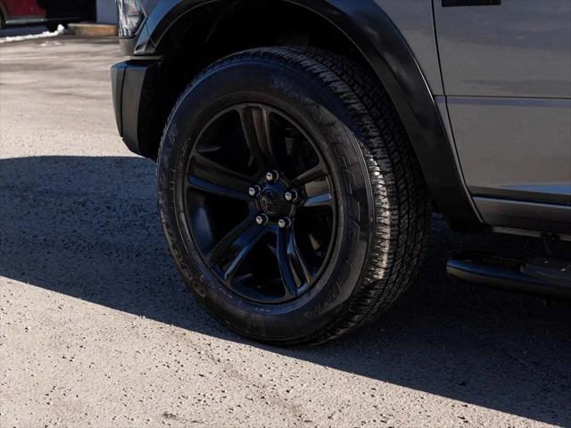 2022 Ram 1500 Classic Warlock Quad Cab 4x4 6'4" Box